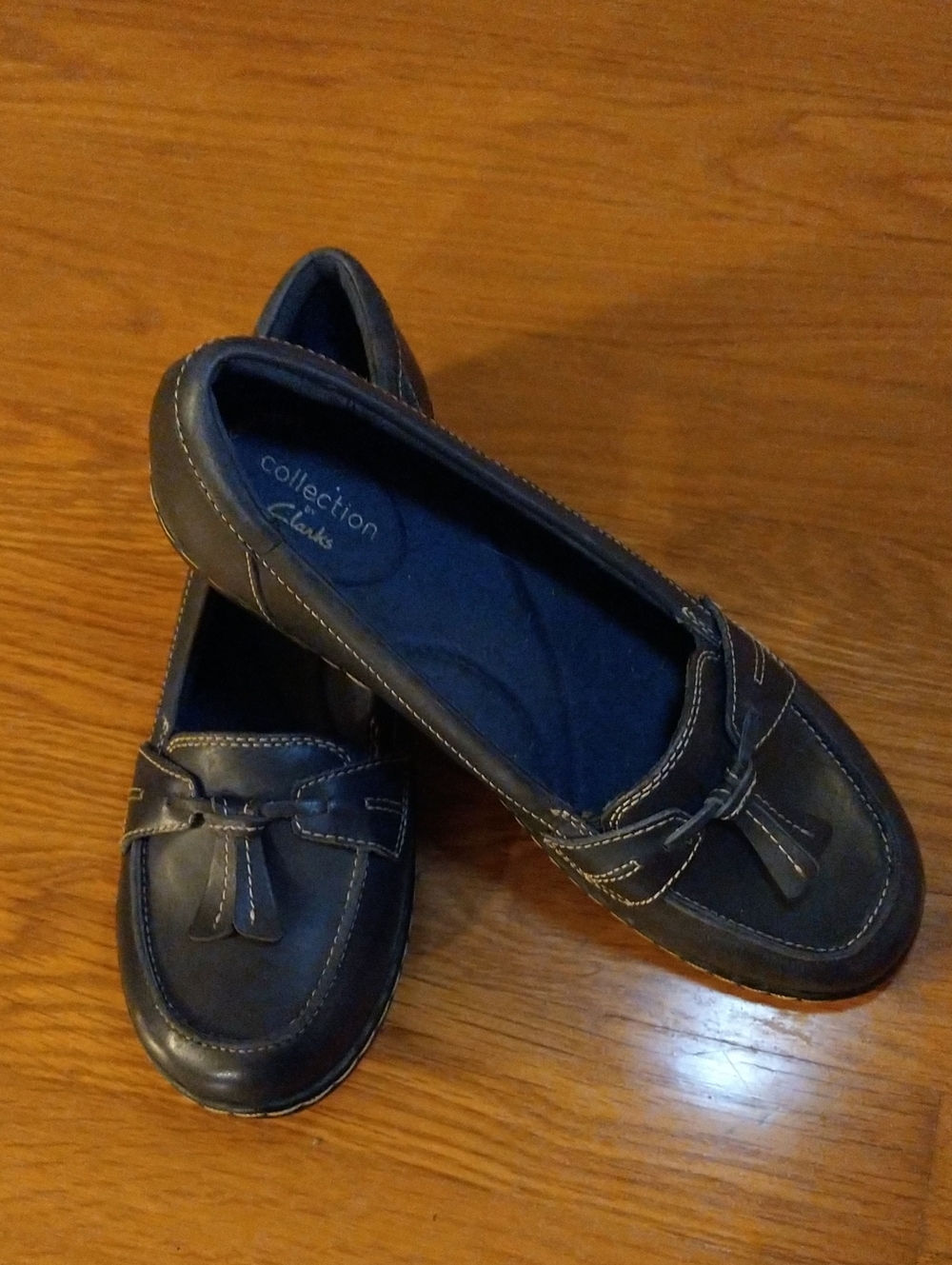 Clarks Dark Blue Casual Slip-On Loafers Size 7